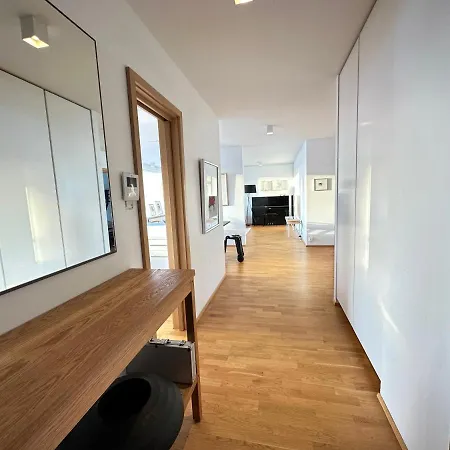 Apartment Modern And Centrally Located 3bedr In *